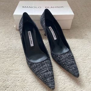 Manolo Blahnik Pointed Toe Black and White Pumps